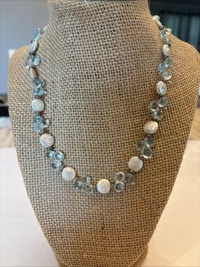 Vintage Light Clear Blue Art Glass And Pearlized Bead Necklace
